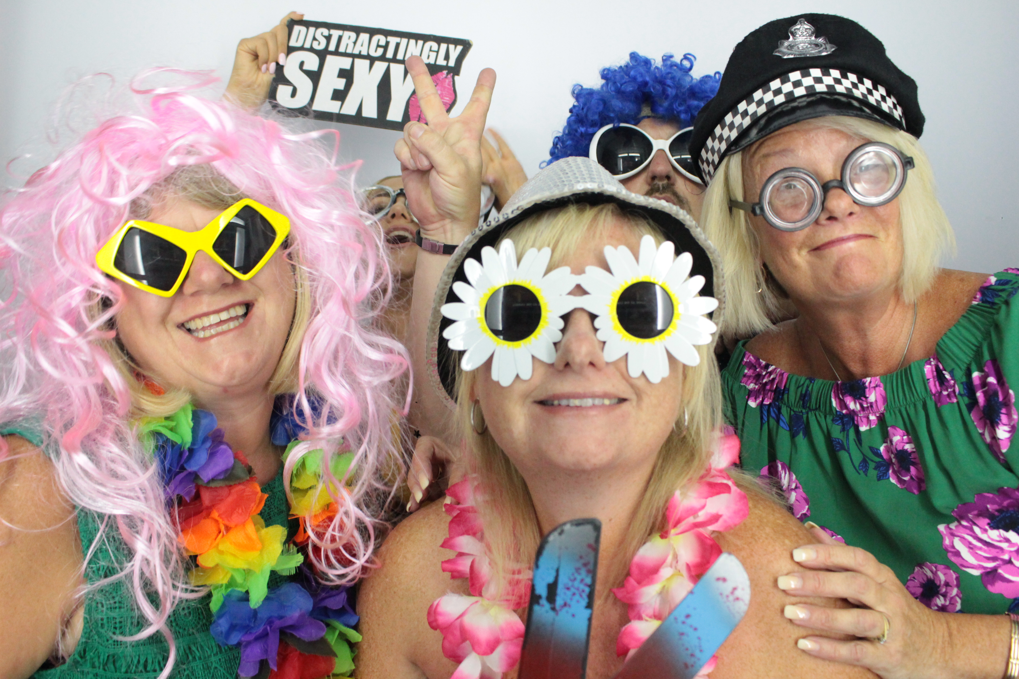 Martin & Colleen’s Joint 50th | View more photos from the event at gallery.myphotoboothexperience.co.uk/u/MyPhotoBoothExperienceLtd/Martin-Colleen’s-Joint-50th